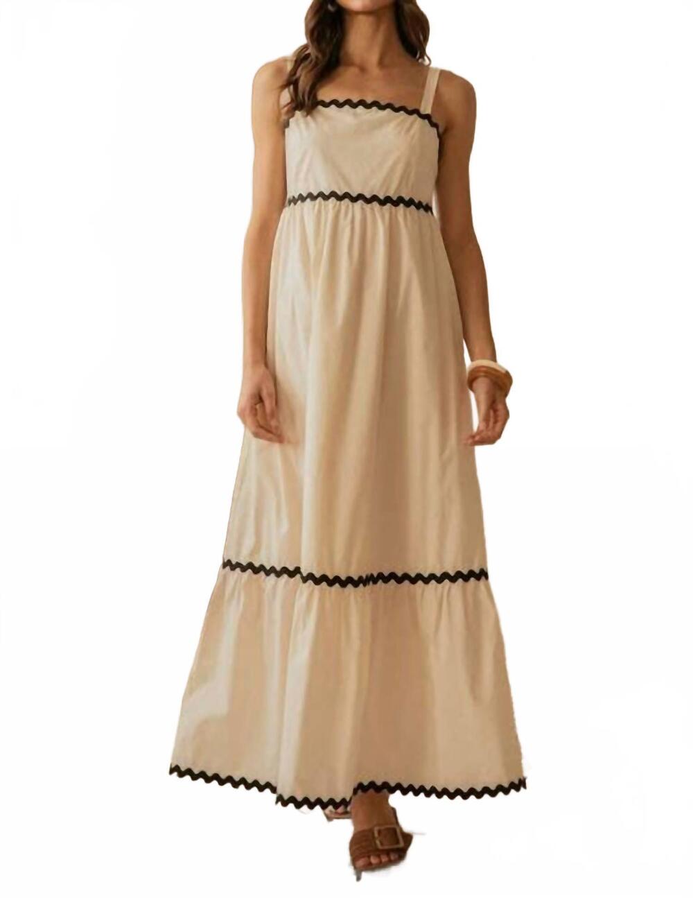 NEW SKIES ARE BLUE sleeveless square neck midi dress in off white-black